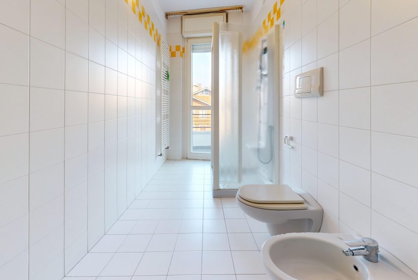 Vicolo-Dunieri-Bathroom