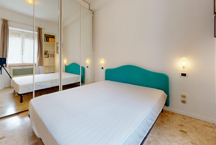 Via-Lomellina-Bedroom 1