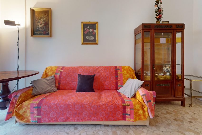 Via-Lomellina-Living-Room 1