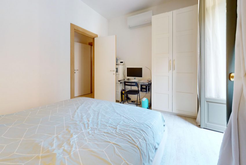 Via-Maurizio-Quadrio-Bedroom