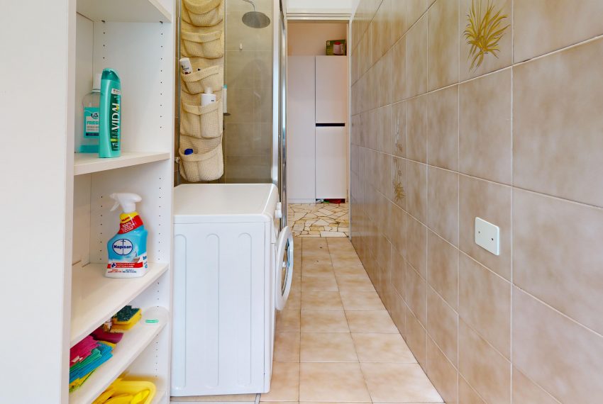 Via-Vigoni-Bathroom
