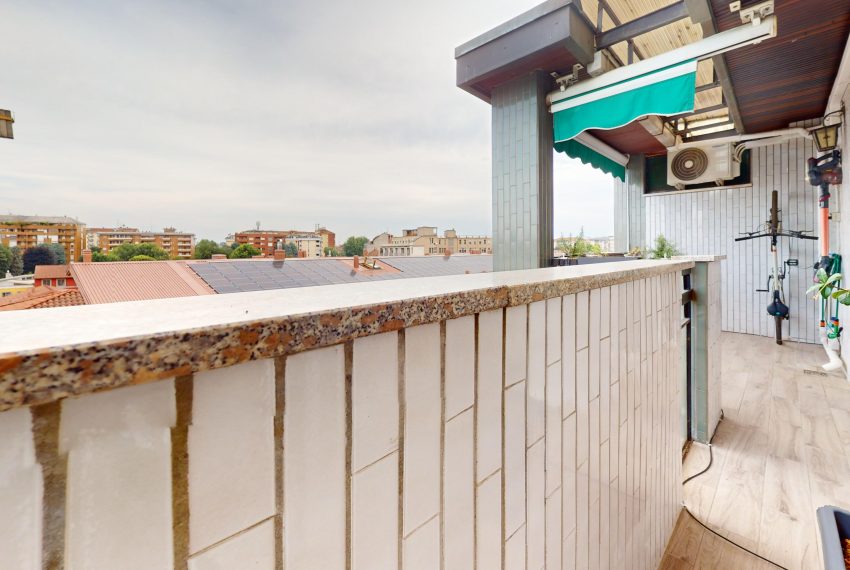 Via-Bonaventura-Zumbini-Balcony