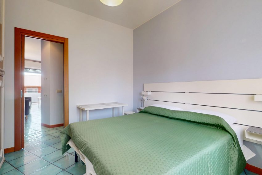 Via-Bonaventura-Zumbini-09162025_114357