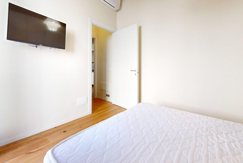 Via-Giovanni-Battista-Casella-Bedroom