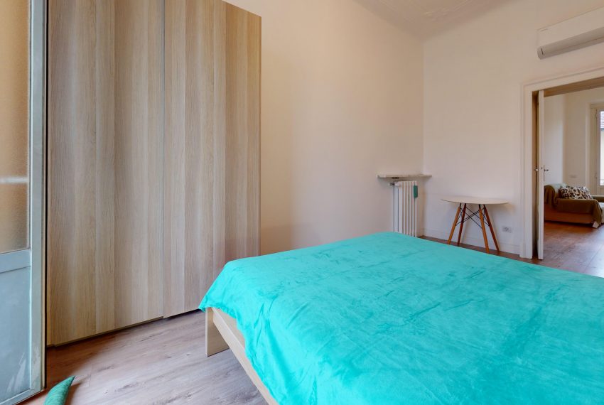 Via-degli-Imbriani-Bedroom 1