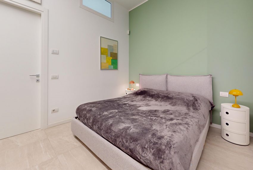 Via-San-Siro-Bedroom